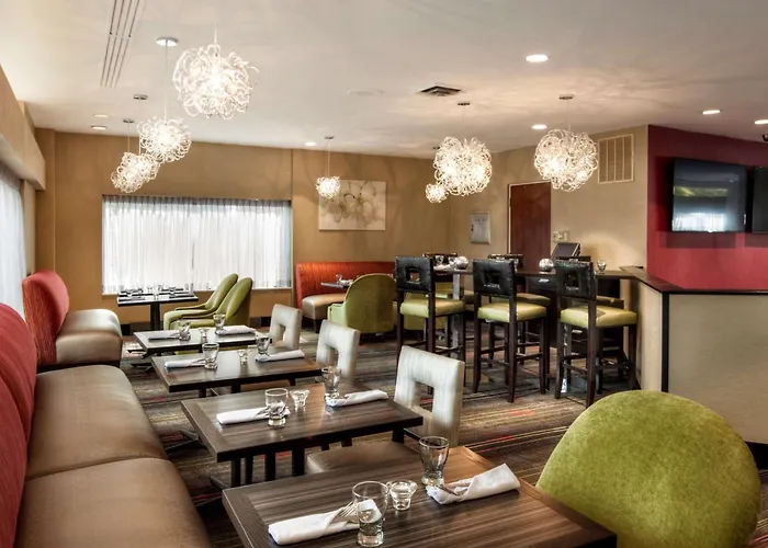 Inn At Fox Chase